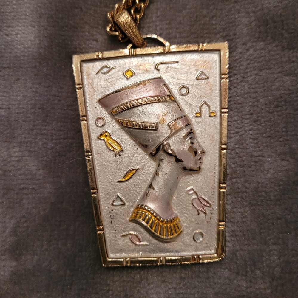 Egyptian style necklace